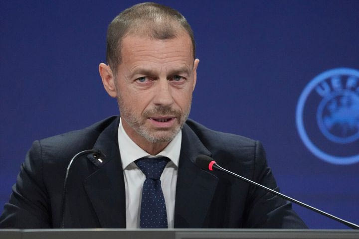 Ο Αλεξάντερ Τσέφεριν