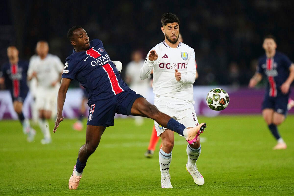 Οι παίκτες στο Παρί - Άστον Βίλα