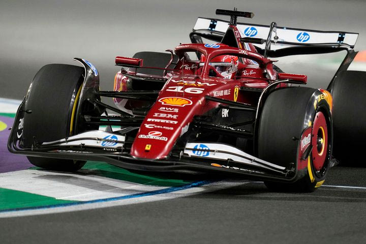 Ο κρίσιμος μήνας για τη φετινή σεζόν της Ferrari: Οι αναβαθμίσεις της SF-25 σε Ίμολα και Βαρκελώνη