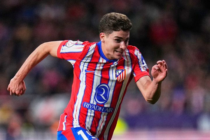 Ο Χούλιαν Άλβαρεζ