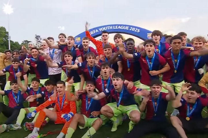 Youth League: Η Μπαρτσελόνα συνέτριψε με 4-1 την Τράμπζονσπορ και κατέκτησε για τρίτη φορά το τρόπαιο