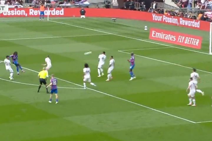 Η ρουκέτα του Έζε για το 1-0 της Κρίσταλ Πάλας στον ημιτελικό του FA Cup με την Άστον Βίλα