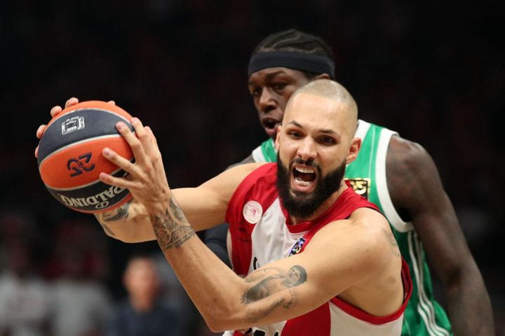 Οι πιθανοί αντίπαλοι Ολυμπιακού, Παναθηναϊκού, το κομβικό Μπάγερν – Φενέρ και ο κρότος του Σορτς