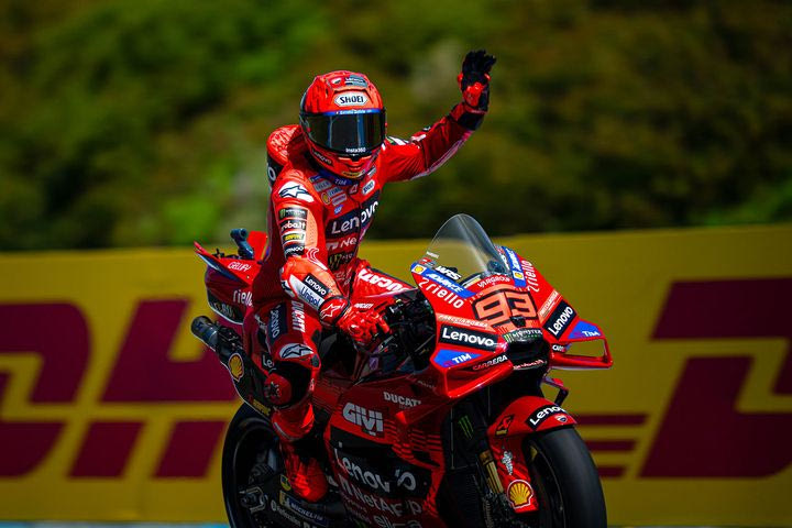 Άνετη νίκη του Μαρκ Μαρκέζ στο Sprint της Χερέθ μετά από πτώση του Κουαρταραρό