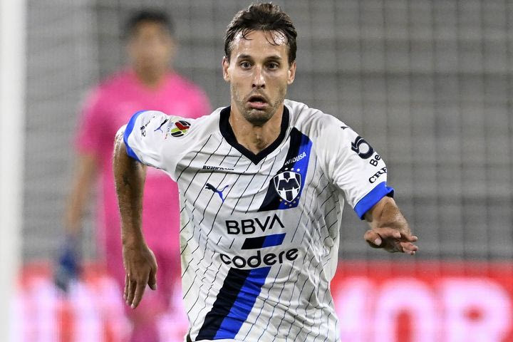 Επεισόδια με τον προπονητή στα αποδυτήρια της Μοντερέι: Ο Κανάλες έκανε 10 ράμματα στο πόδι μετά από καβγά