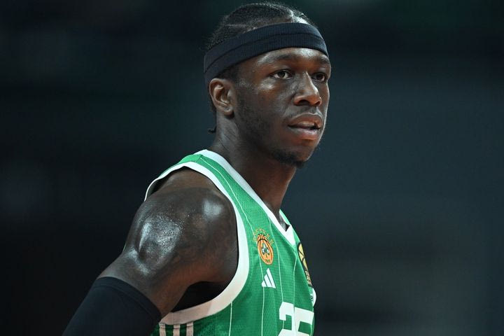 Πρώτο double-double για τον Κέντρικ Ναν στη EuroLeague που έσπασε ρεκόρ καριέρας κόντρα στον Ερυθρό Αστέρα