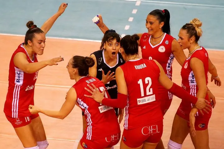 Τα highlights από τη νίκη του Ολυμπιακού στην έδρα του ΠΑΟΚ, που τον φέρνει μία ανάσα από την κατάκτηση του ελληνικού πρωταθλήματος