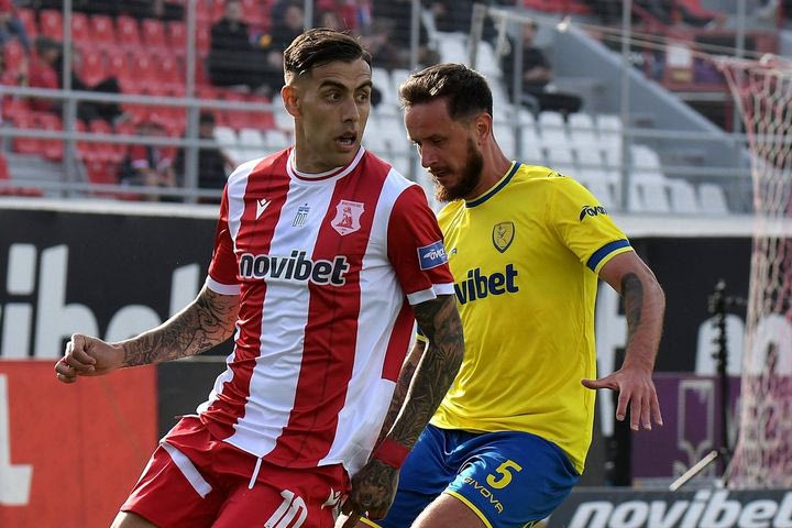 Πανσερραϊκός – Παναιτωλικός 1-1: Μοιρασιά στις Σέρρες, με τα Καναρίνια των δέκα παικτών να σώζουν τον βαθμό