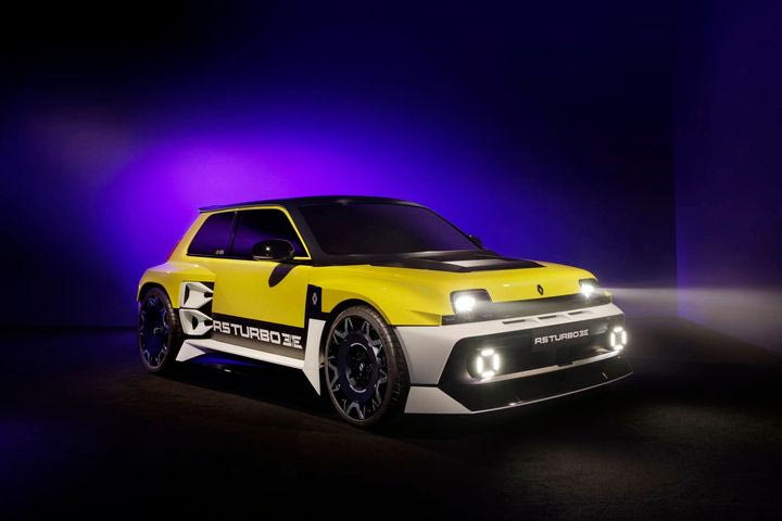 Η Renault κάνει all in με το νέο 5άρι- Δέχεται παραγγελίες για το Turbo 3E με τους 540 ίππους και την εξωφρενική τιμή