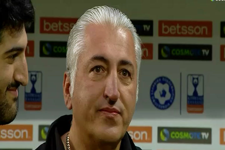 Ο Μιχάλης Μπούσης
