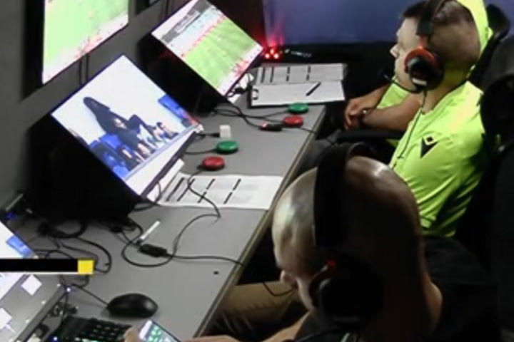 O VAR στο ΤΣΣΚΑ - Λοκομοτιβ