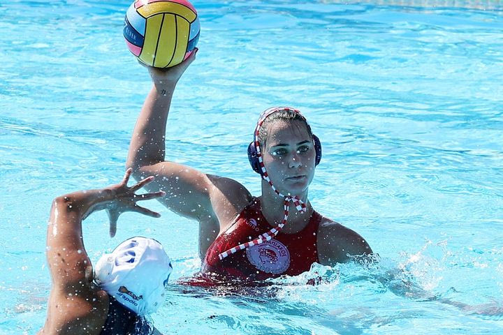 Γλυφάδα – Ολυμπιακός 7-17: Επιστροφή στη δράση με άνετη νίκη και τώρα Final Four για τις “ερυθρόλευκες”