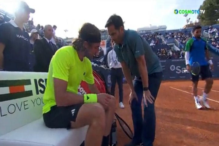 Η στιγμή που ο Τσιτσιπάς αισθάνθηκε πόνο και διεκόπη ο αγώνας με τον Φις