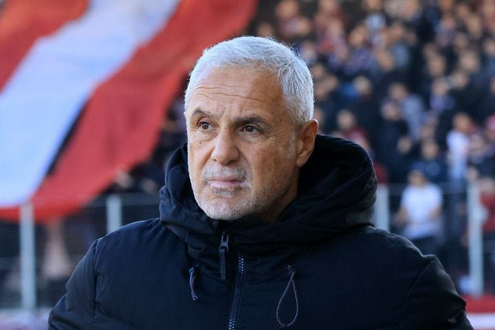 Ο Αλέκος Βοσνιάδης σε αγώνα της ΑΕΛ