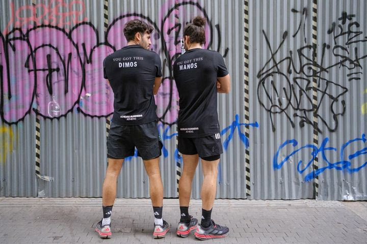 Έτρεξα με φίλους, έτρεξα με σκύλους και τελικά βρήκα κάτι πολύ μεγαλύτερο – Η εμπειρία μου με τους adidas Runners Athens