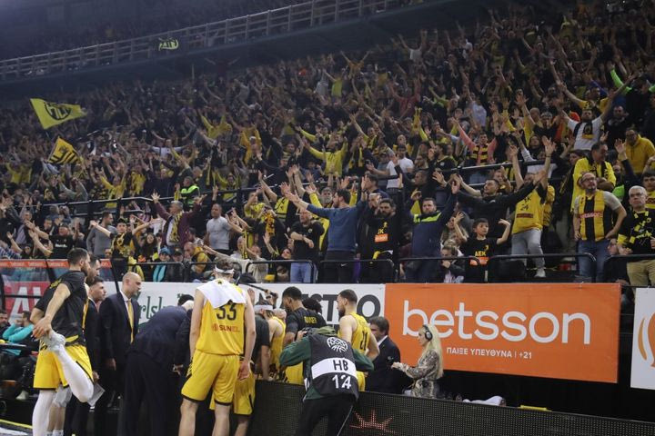 ΑΕΚ Betsson: Πανικός από τον κόσμο των κιτρινόμαυρων για το Game 3 με τη Ναντέρ