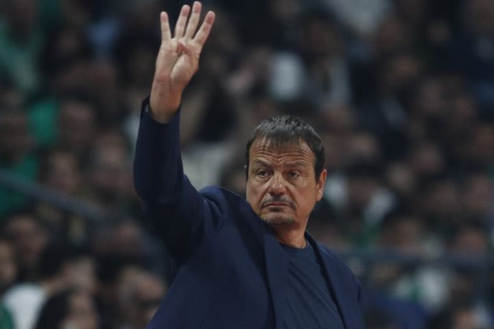 Αταμάν: “Είναι 1-0, θα συνεχίσουμε να παίζουμε μπάσκετ”