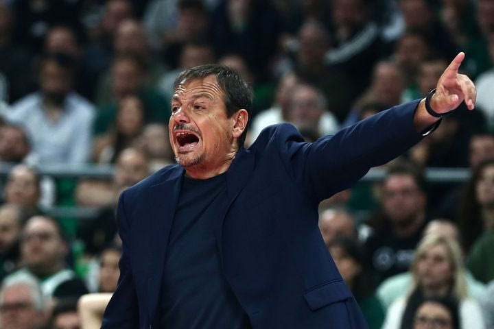 Αταμάν: “Με αυτή τη νοοτροπία η Εφές θα προκριθεί στο Final Four και εμείς θα το δούμε από την τηλεόραση”
