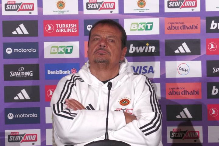 Αταμάν: “Δεν μπορώ να είμαι ικανοποιημένος με αυτή την καταστροφή σε αμυντικές καταστάσεις, η Εφές είναι η κορυφαία ομάδα στην EuroLeague τους τελευταίους δύο μήνες”