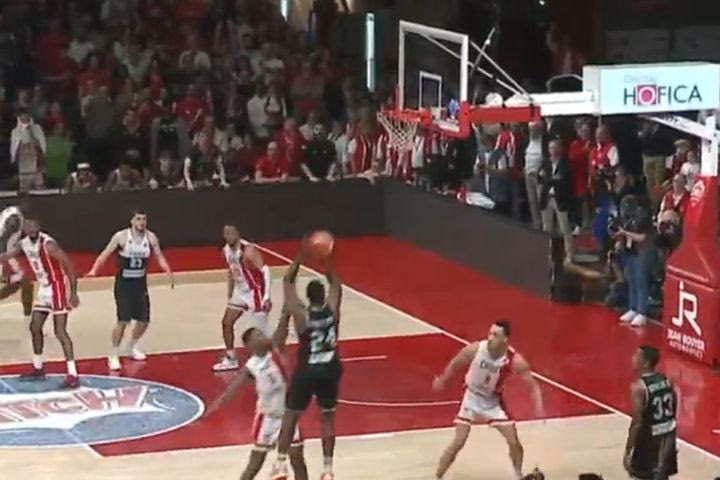 Σολέ – ΠΑΟΚ: Το απίθανο buzzer-beater του Μπάρτλεϊ, που έστειλε το ματς στην παράταση