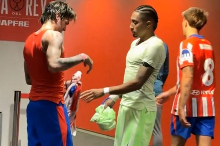 Μπαρτσελόνα: Ο Ντε Πολ “βοήθησε” τον Ραφίνια να αφήσει πίσω τον εφιάλτη που έζησε στο Αργεντινή – Βραζιλία