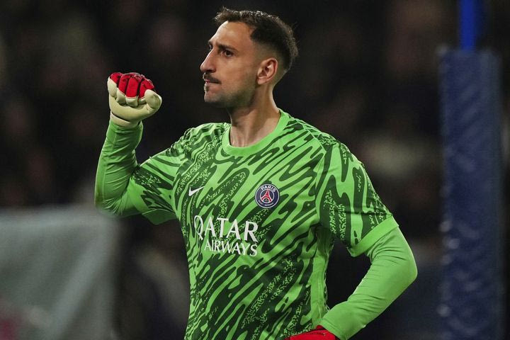 Άστον Βίλα – Παρί 3-2: Οι βίλανς πήραν τη νίκη με ανατροπή αλλά οι Γάλλοι την πρόκριση με ήρωα τον Ντοναρούμα