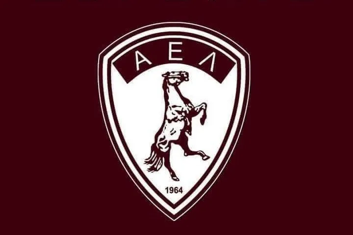 Η Ερασιτεχνική ΑΕΛ κατήγγειλε επίθεση από αγνώστους κατά της αποστολής της ομάδας Κ19 πριν το ματς με τον Ηρακλή