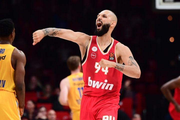 Ο Εβάν Φουρνιέ πανηγυρίζει