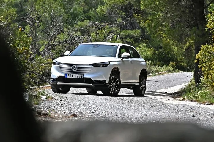 Δοκιμή του Honda HR-V e:HEV, του υβριδικού SUV με τη χαμηλότερη κατανάλωση στην αγορά