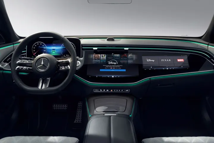 Τώρα η Mercedes-Benz προσφέρει το Disney+ στους πελάτες της για ανώτερη onboard ψυχαγωγία