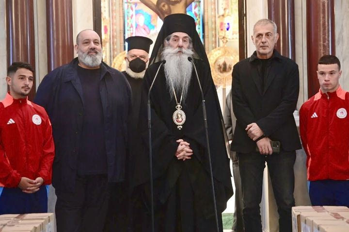 Ολυμπιακός: Στήριξε και φέτος το Πάσχα το έργο της Μητρόπολης Πειραιά