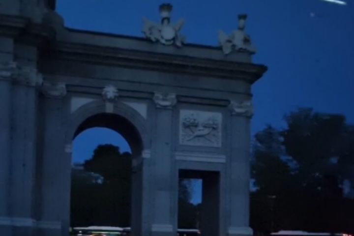 Η Μαδρίτη στο σκοτάδι: Τα VIDEO του SPORT24 από την ισπανική πρωτεύουσα που είναι σε κατάσταση εκτάκτου ανάγκης