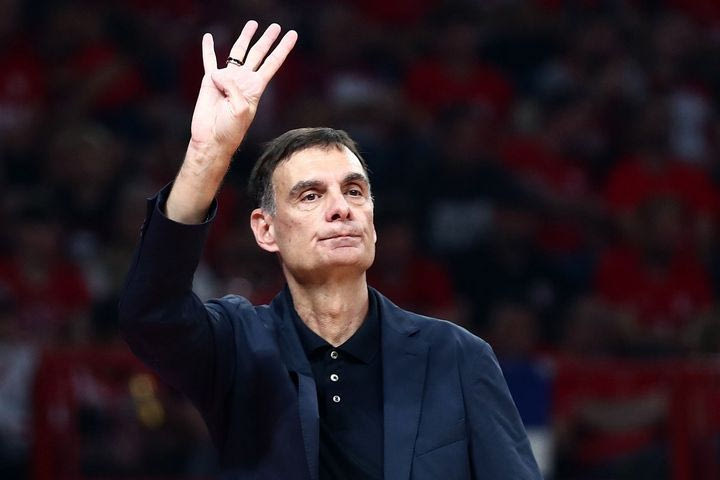Μπαρτζώκας: “Η συμπαγής άμυνα ήταν το κλειδί για τη νίκη, δεν αλλάζουμε προσέγγιση”