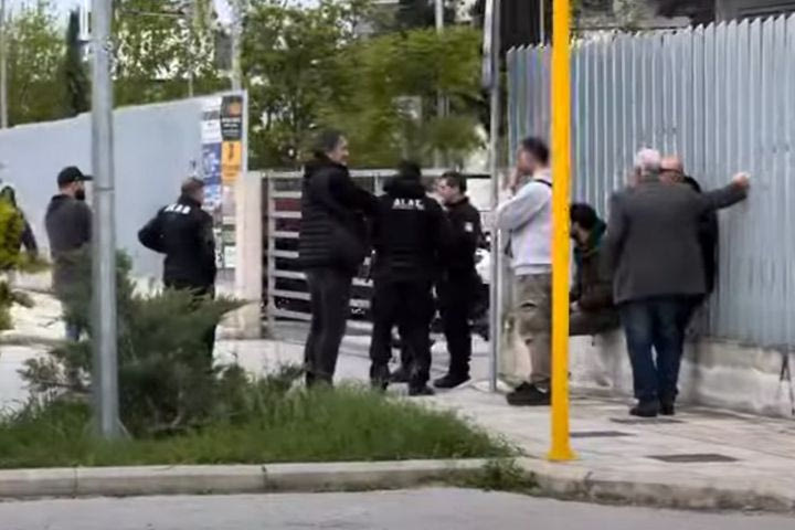 Απειλή για βόμβα σε κολυμβητήριο στη Λάρισα