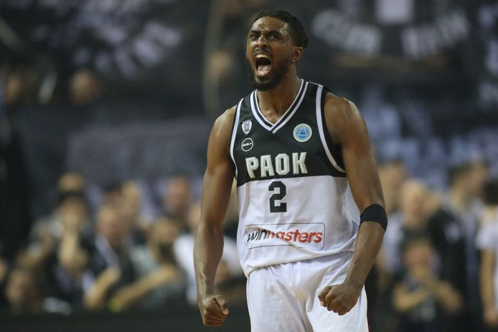 Ο ΠΑΟΚ των… τρελών και η τρέλα των πιστών του