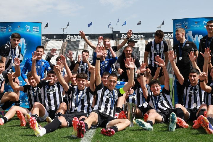 Κ17 ΠΑΟΚ – Παναθηναϊκός 1-0: Πρωταθλητής ο Δικέφαλος και φιέστα με Πέλκα και Βιεϊρίνια στην απονομή