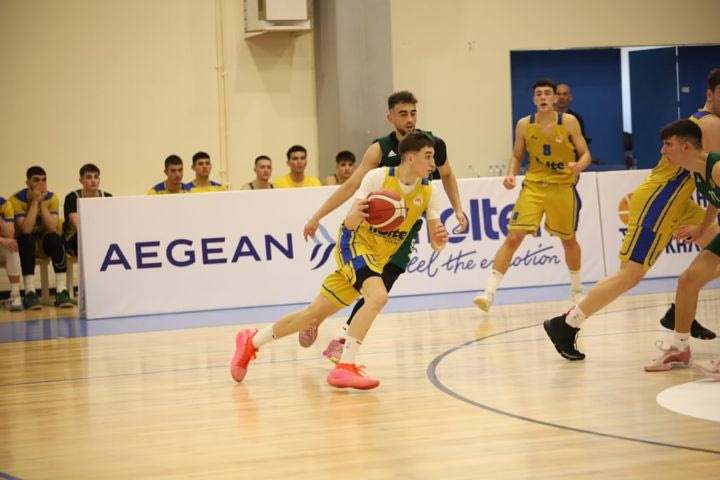 Πανελλήνιο Εφήβων: Περιστέρι και ΔΕΚΑ κέρδισαν με το ίδιο σκορ Παναθηναϊκό και Προμηθέα και πέρασαν στον τελικό