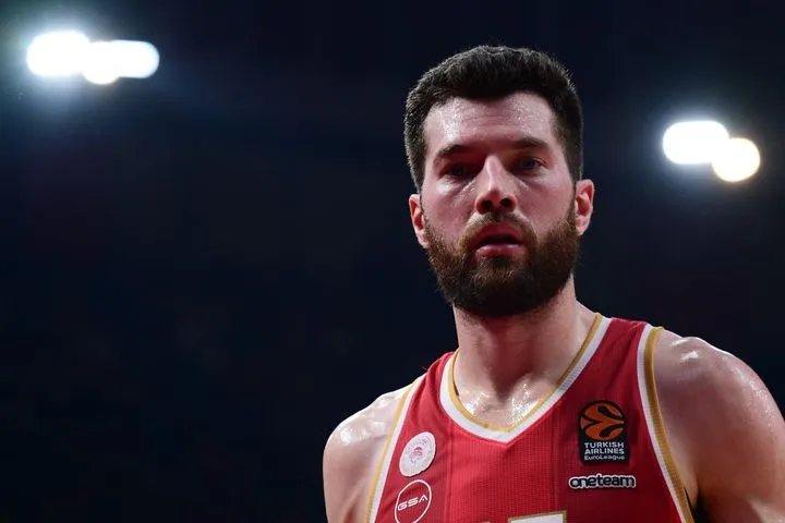 Πίτερς για Μόρις: “Παίξαμε μαζί πριν από εννέα χρόνια, έχουμε καλή σύνδεση από τότε”