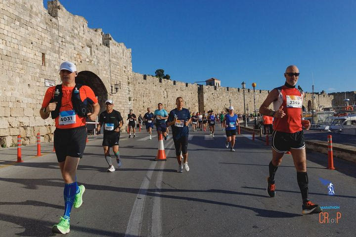 Ρεκόρ συμμετοχών ο επετειακός 10ος Μαραθώνιος Ρόδου: Πάνω από 4.000 δρομείς από 60 χώρες