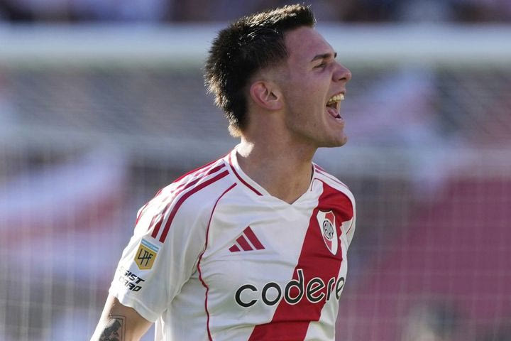 Ρίβερ Πλέιτ: Η Μάντσεστερ Γιουνάιτεντ και η Μαρσέιγ προσπάθησαν, αλλά ο Μασταντουόνο θα περιμένει τη Ρεάλ Μαδρίτης