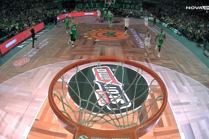Παναθηναϊκός AKTOR – Εφές: “Τρελό” buzzer-beater τρίποντο του Κώστα Σλούκα στο φινάλε της τρίτης περιόδου