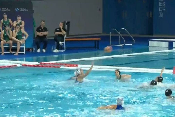 Εκπληκτικό ψηλοκρεμαστό γκολ από την Τριχά