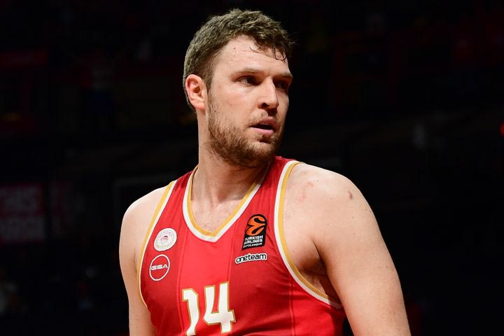 Βεζένκοβ για τις ιαχές “MVP, MVP” στο ΣΕΦ: “Κανένα σχόλιο”