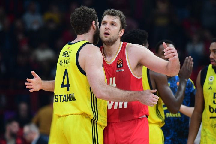 Η βαθμολογία της EuroLeague μετά το Φενέρ – Μπαρτσελόνα: Στο χέρι του Ολυμπιακού η πρωτιά