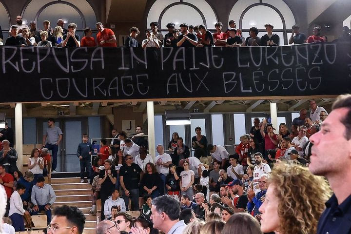 Ράγισαν καρδιές στο Μόντε Κάρλο για τον Λορέντζο Ρενού: Ενός λεπτού σιγή για τον μπασκετμπολίστα της Μονακό που σκοτώθηκε