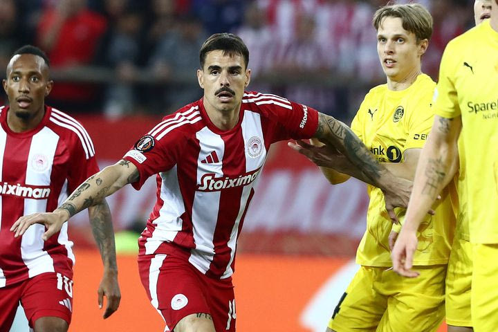 Οι παίκτες στο Ολυμπιακός - Μπόντο Γκλιμτ