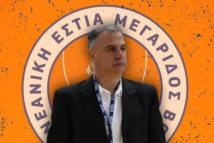 Ο Γιώργος Σίμος στα Μέγαρα