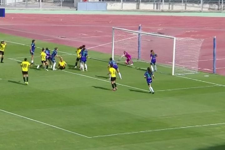 Το 1-0 της ΑΕΚ με την κεφαλιά της Βιολάρη