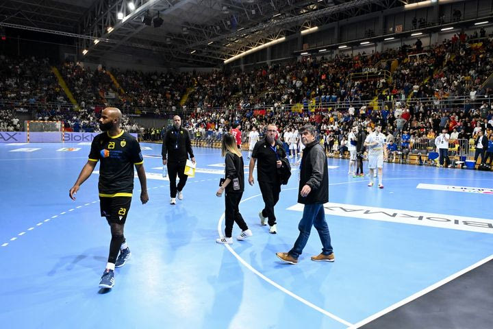 ΑΕΚ: Στην Ένωση ρίχνει το φταίξιμο η Ομοσπονδία Χάντμπολ της Βόρειας Μακεδονίας για την αναβολή του τελικού με την Αλκαλόιντ