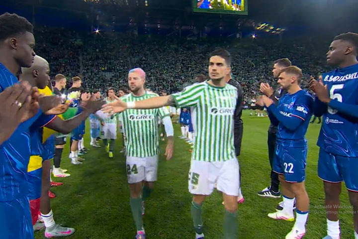 Το pasillo των παικτών της Τσέλσι στην Μπέτις